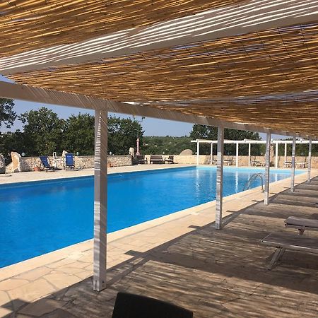 Agritria Di Umberto Anglisani Villa Остуни Екстериор снимка