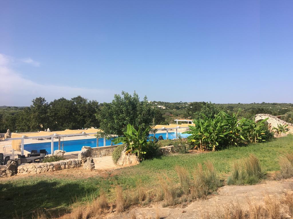 Agritria Di Umberto Anglisani Villa Остуни Екстериор снимка